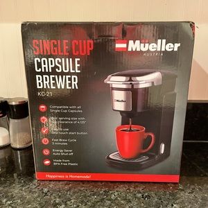 Single cup coffee maker, New in Box